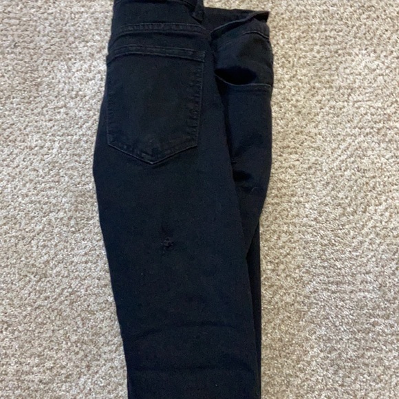 Black Ripped Jeans Size 30 lightly used - Picture 4 of 4